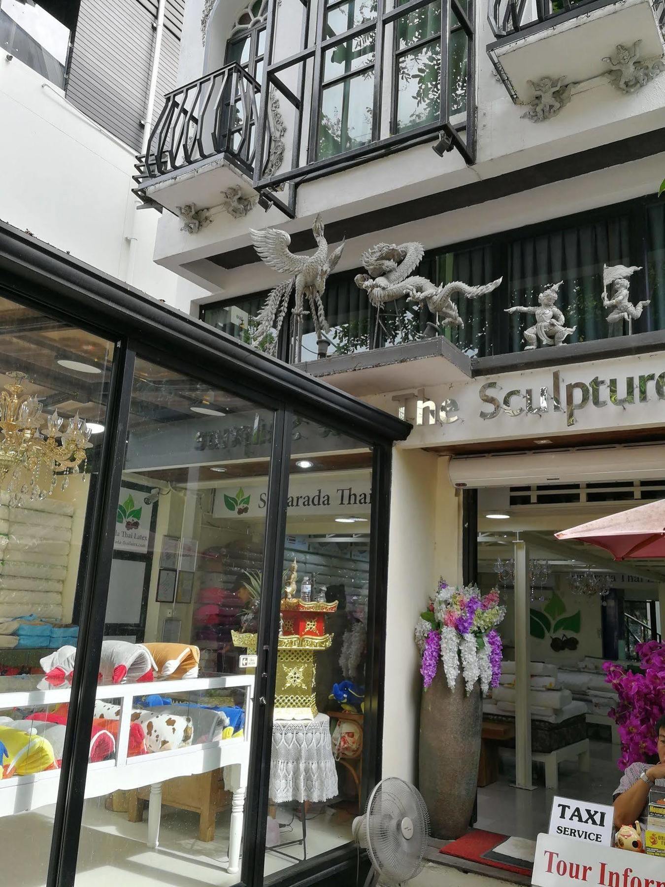 The Sculpture Hotel Chiang Mai Exterior foto
